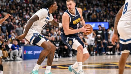 mk体育-约基奇27+12+16三双里程碑 掘金大胜森林狼总分2-3
