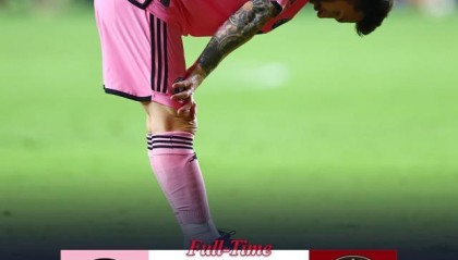 后防挖坑填不上 没冠军只有“黑九”的梅西提前放假