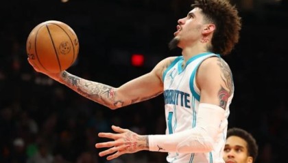 mk体育-分均出手数仅次张伯伦 洒脱不羁的鲍尔彻底疯狂